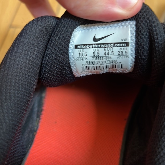 Nike Air Max Crusher 2 - Picture 2 of 6